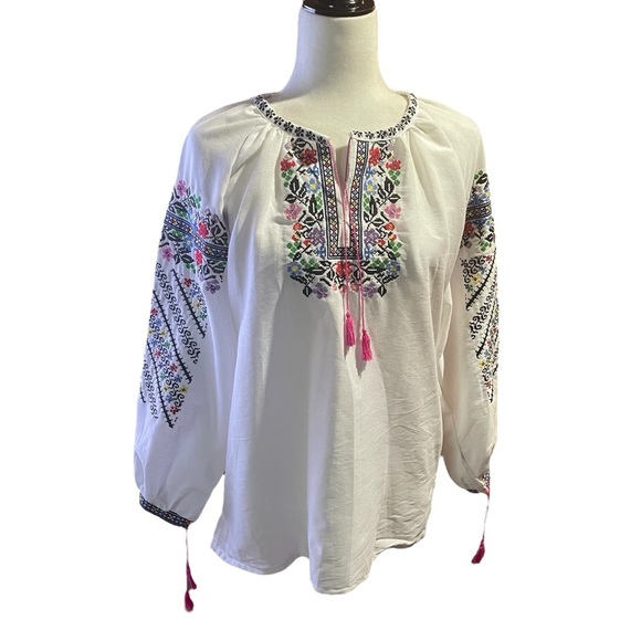 Ukrainian Embroidered Cross Stitch Folk Blouse-Size Medium/Large-Heavy Cotton - Picture 1 of 12